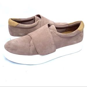 NEW Dr Scholls Abbot Band Slip On Sneaker Size 9.5